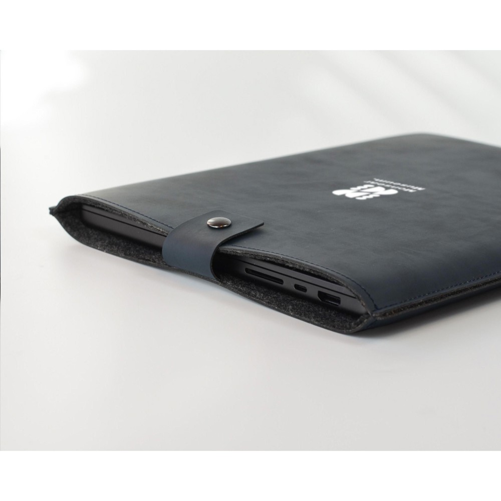 Recycled Leather Laptop Sleeve 14"