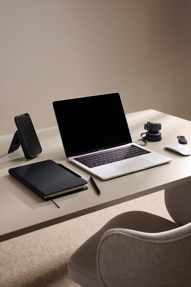 VINGA Baltimore RCS Passport Cover mit Dual-Finder