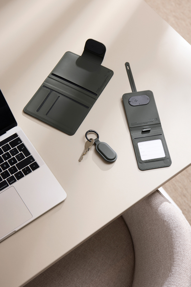 VINGA Baltimore RCS Passport Cover mit Dual-Finder